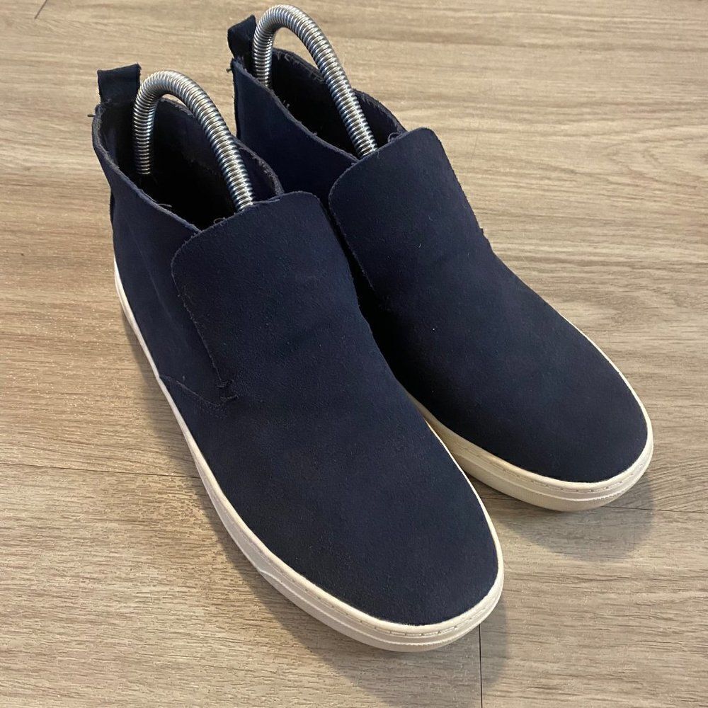 Dv Dolce Vita, Women's Navy Blue Suede Casual Slip On High Top Sneaker Shoe 6.5